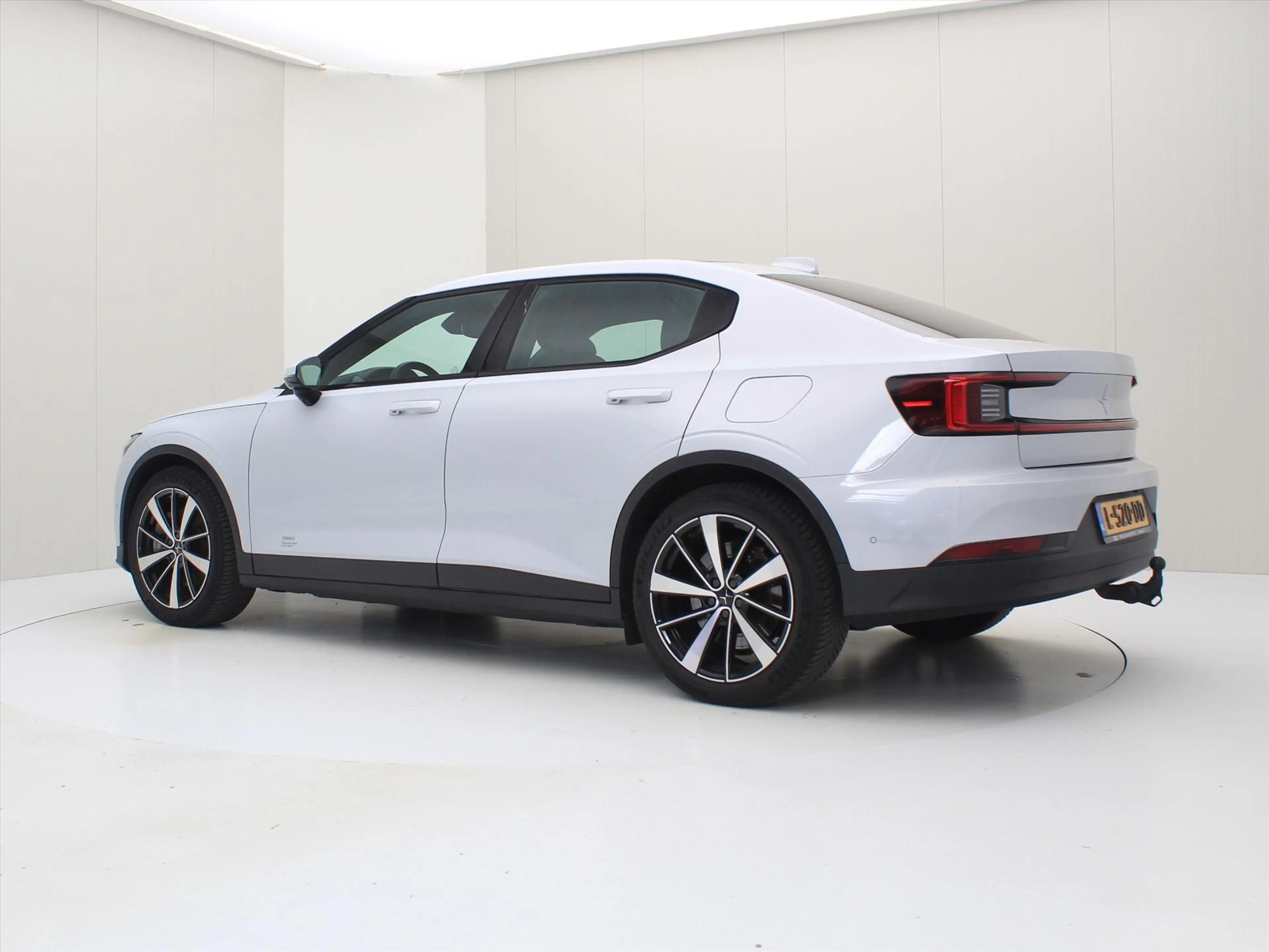Polestar 2 Long Range Dual Motor 408PK 78kWh 91% SOH [ TREKHA — photo 3