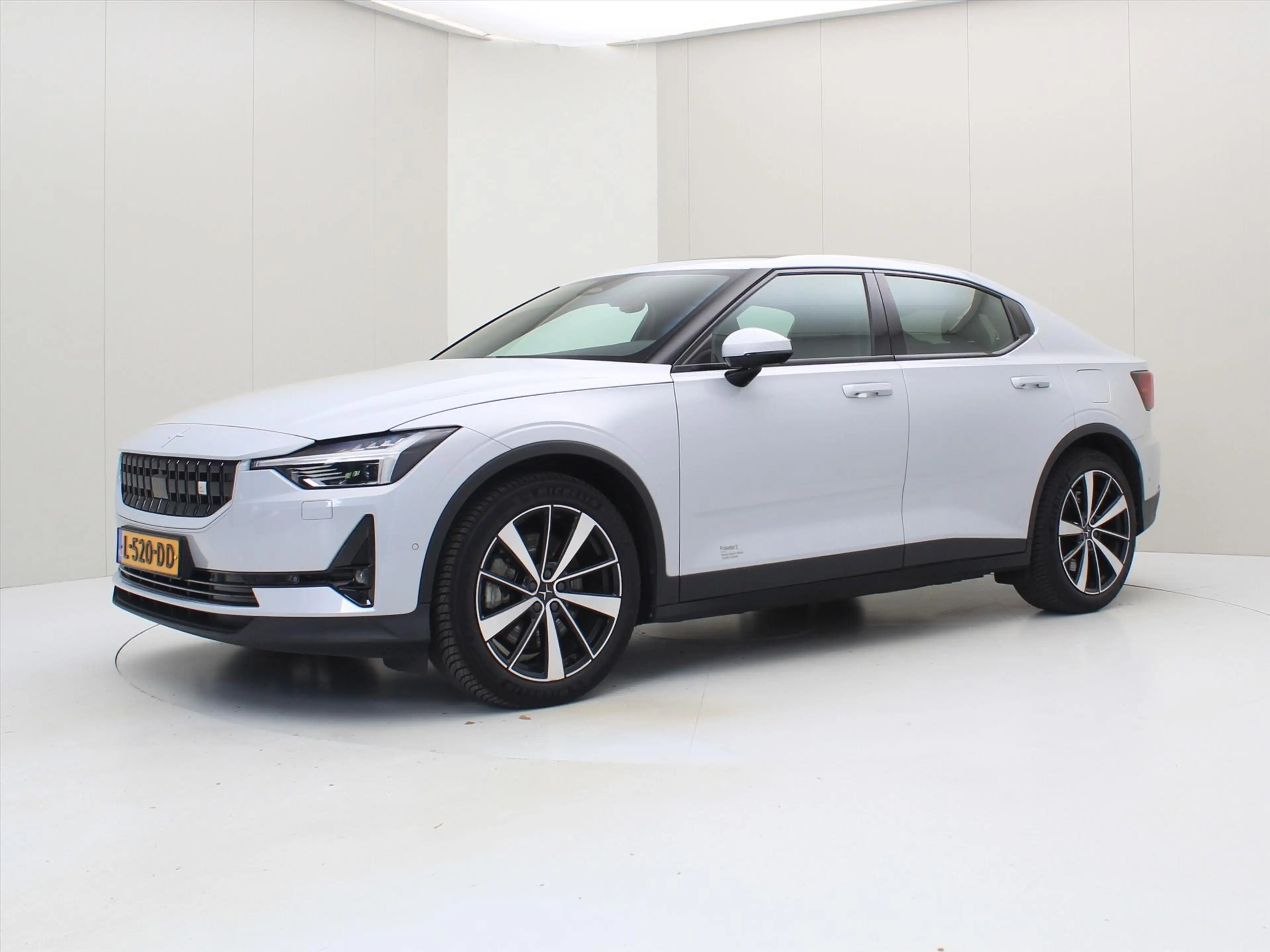 Polestar 2 Long Range Dual Motor 408PK 78kWh 91% SOH [ TREKHA — photo 7