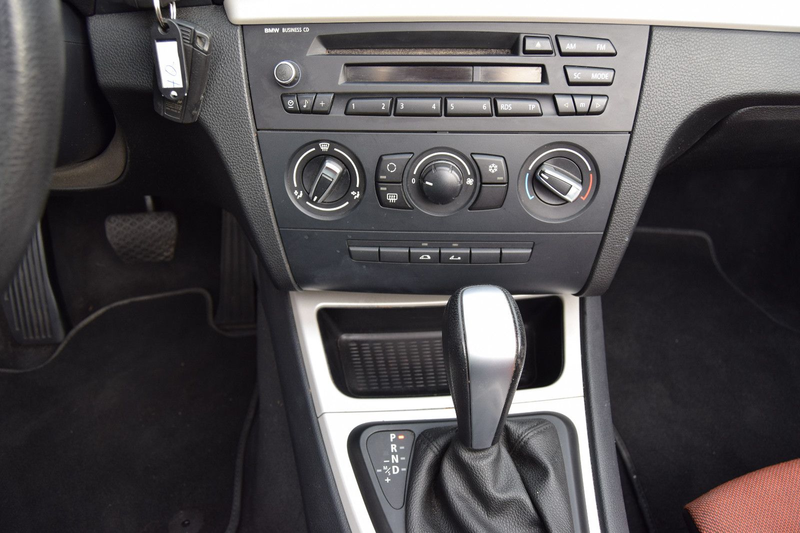 BMW 118 i Edition !AUTOMATIK!Cabrio    !!!!37500KM!!! — photo 15