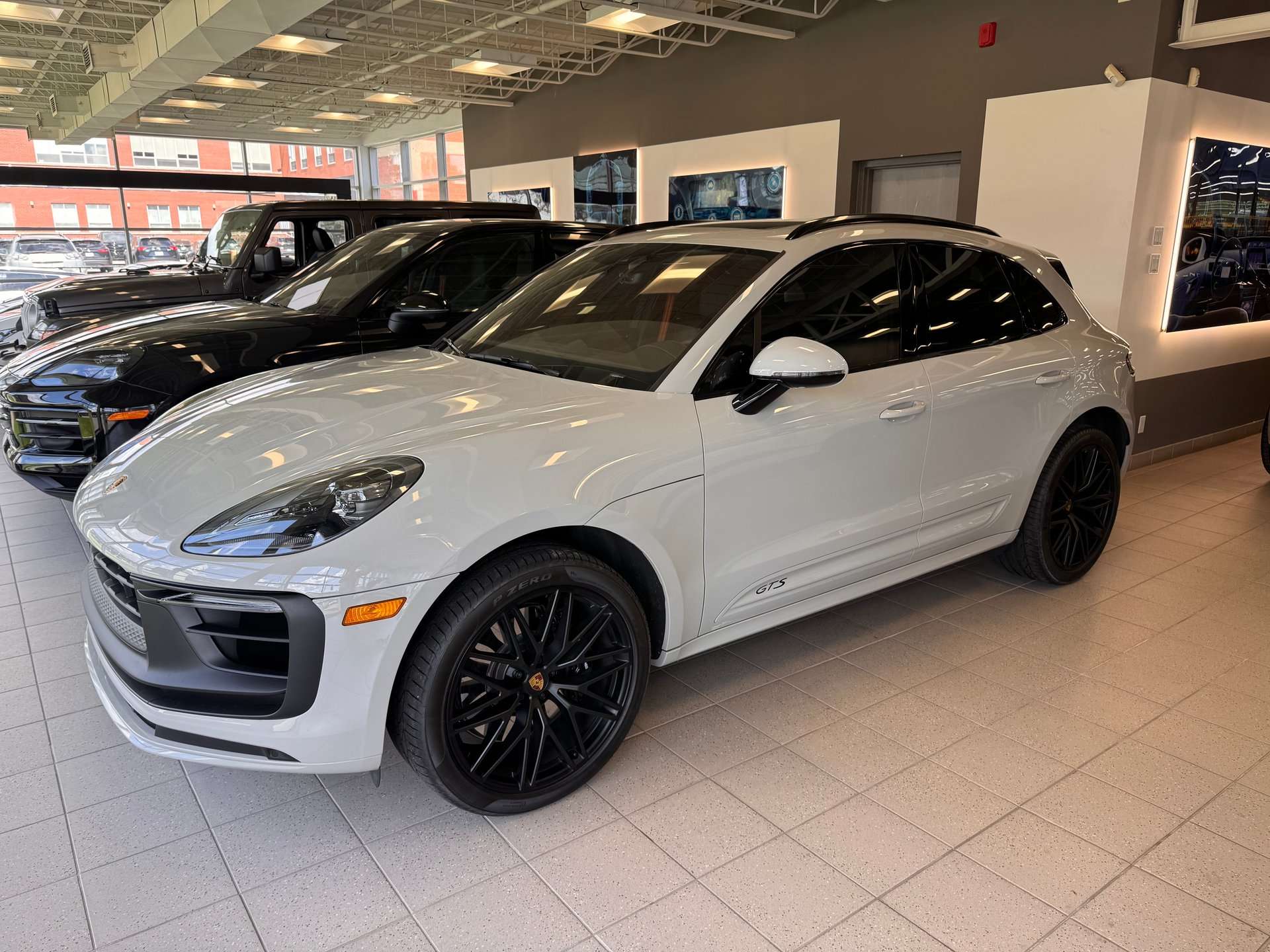2026 Porsche Macan GTS — снимка 3
