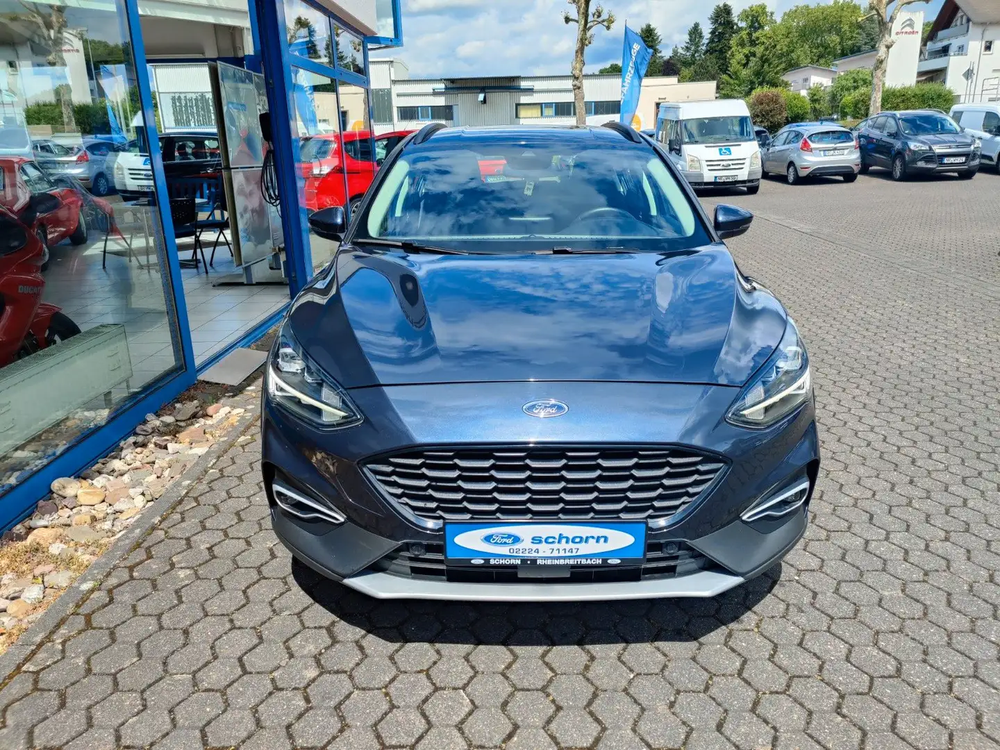 Ford Focus Lim. Active Bleu - 2