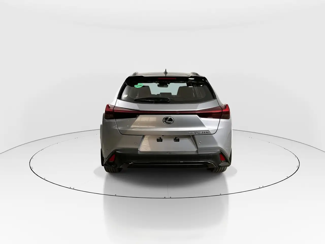 Lexus UX 300h снимка Lexus UX 300h