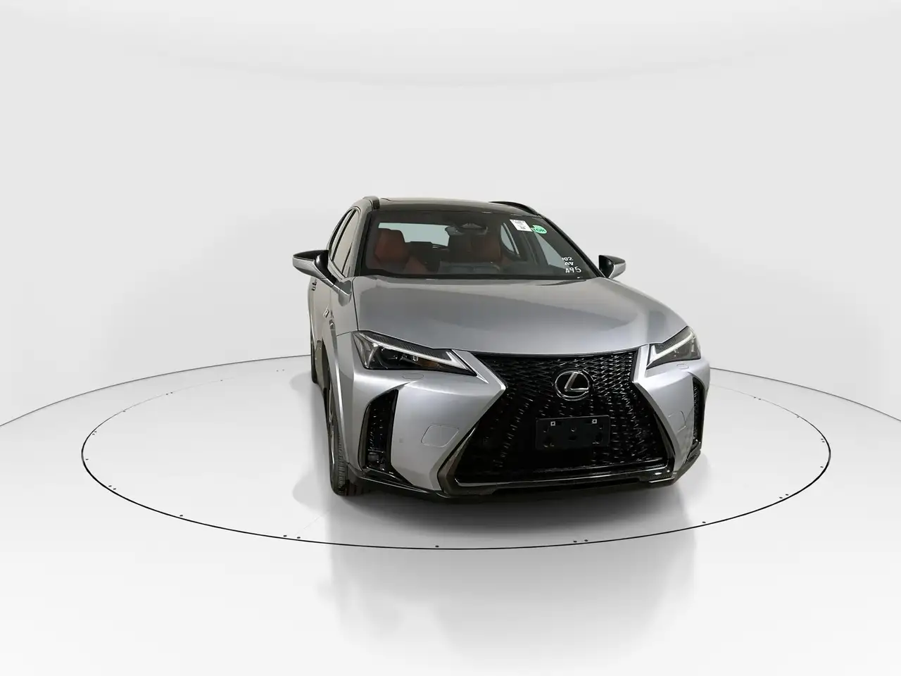 Lexus UX 300h снимка Lexus UX 300h