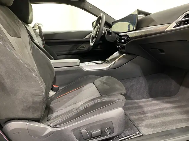BMW 4 Series view 15
