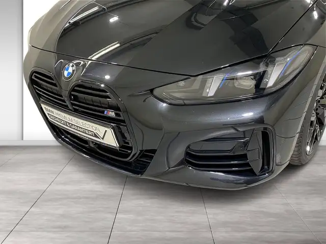 BMW 4 Series view 3