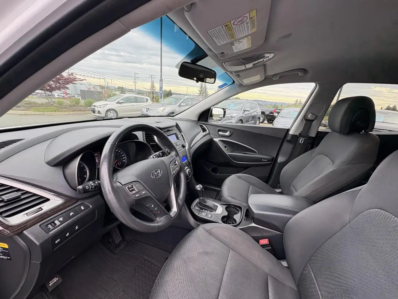 Hyundai SANTA FE снимка Hyundai SANTA FE