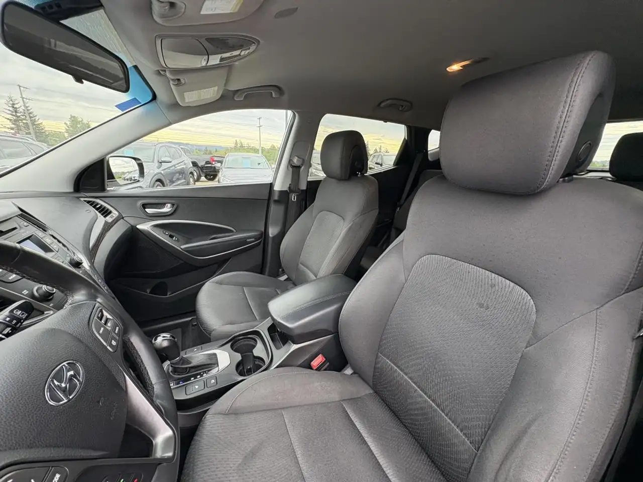 Hyundai SANTA FE снимка Hyundai SANTA FE