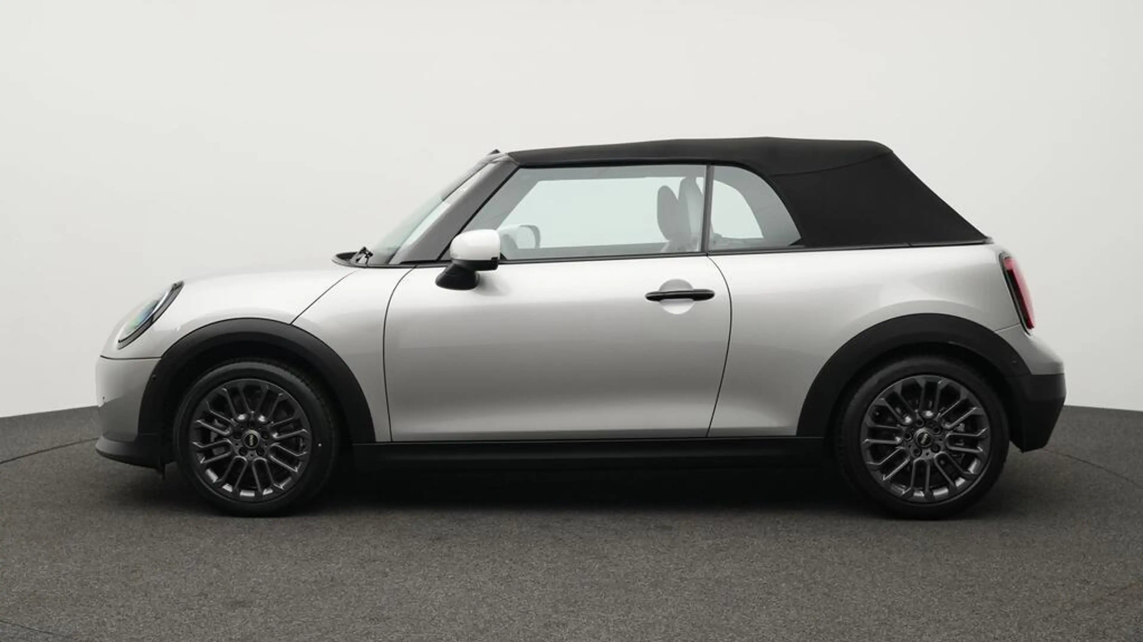 MINI Cooper C Cabrio Classic Trim — photo 3