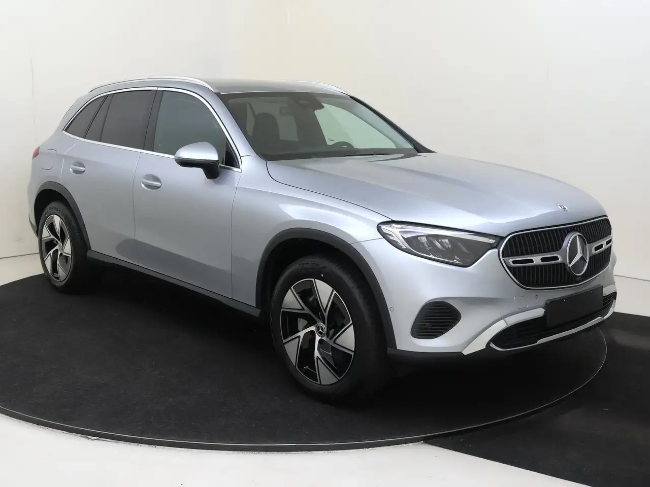 Mercedes-Benz GLC 2026