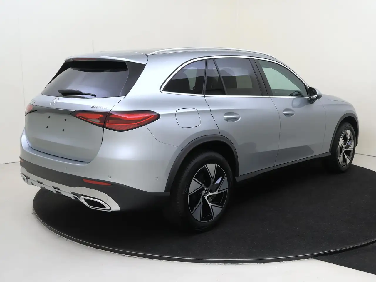 Mercedes-Benz GLC 2026