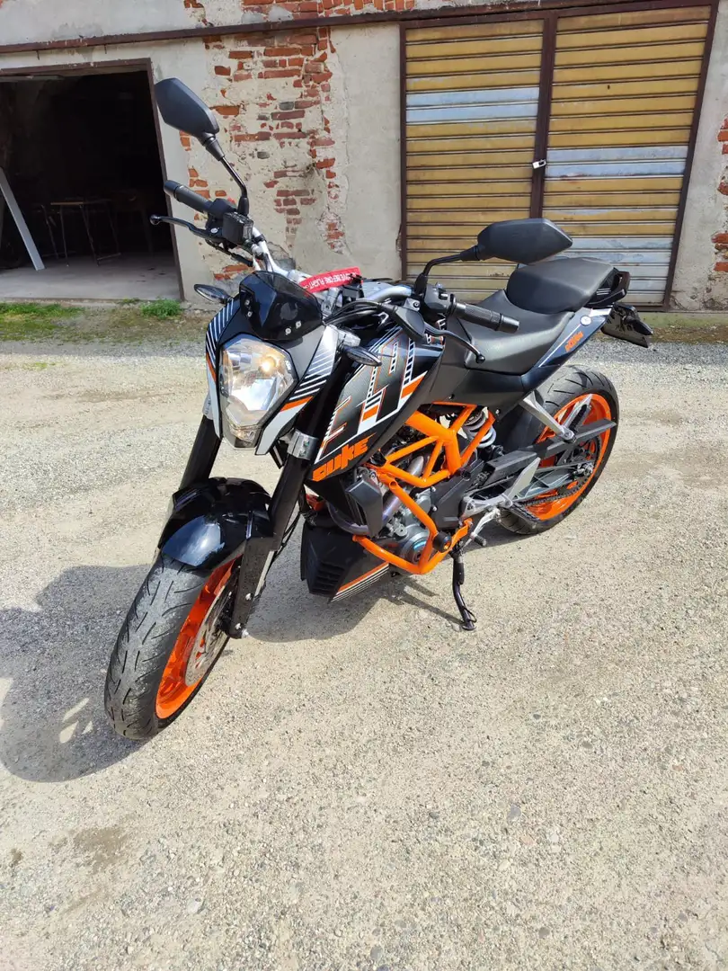 KTM 390 Duke Černá - 1