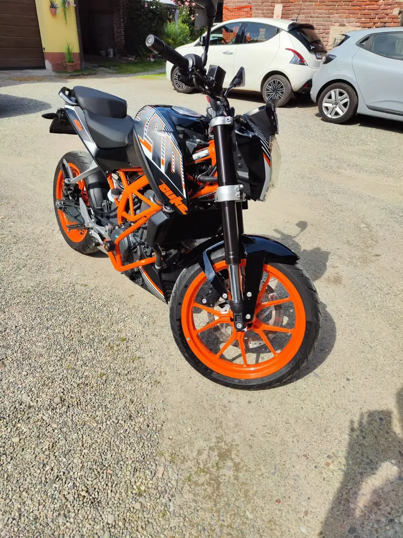 KTM 390 Duke Černá - 2