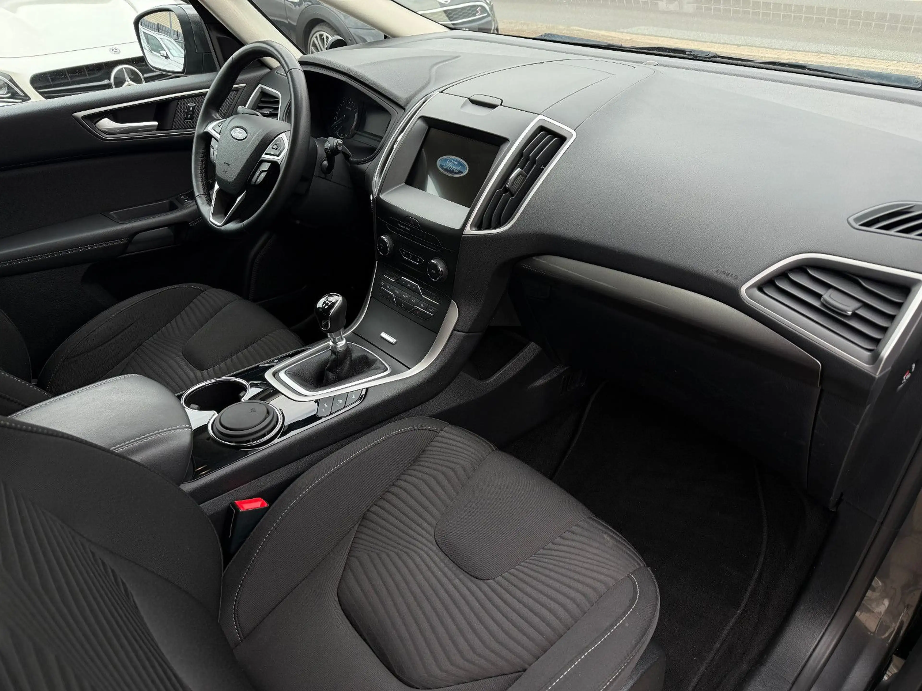 Ford S-Max 7 Sitzer ,AHK, Kamera, TÜV neu, Scheckh. — photo 15