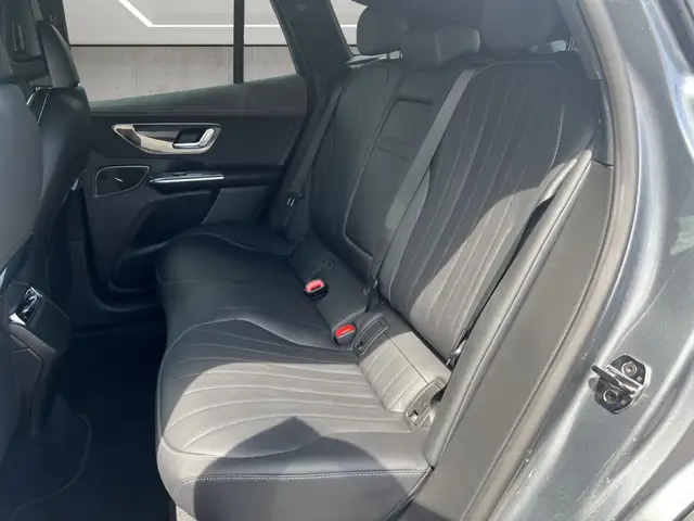 Mercedes-Benz EQE SUV EQE 350 4MATIC SUV Österreich-Edition KeyGo PTS Ansicht 11