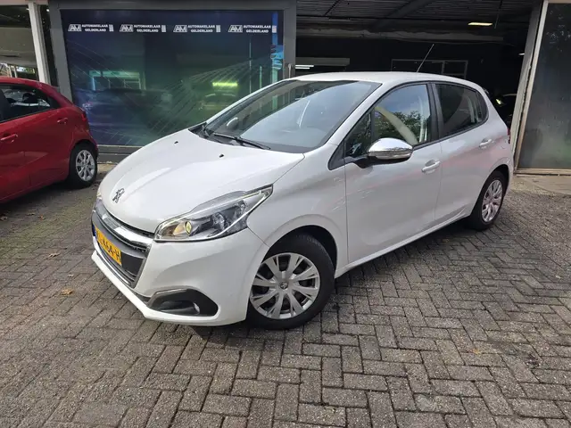 Peugeot 208 1.2 PureTech Blue Lion | EXPORT | AUTO GAAT ZO MEE