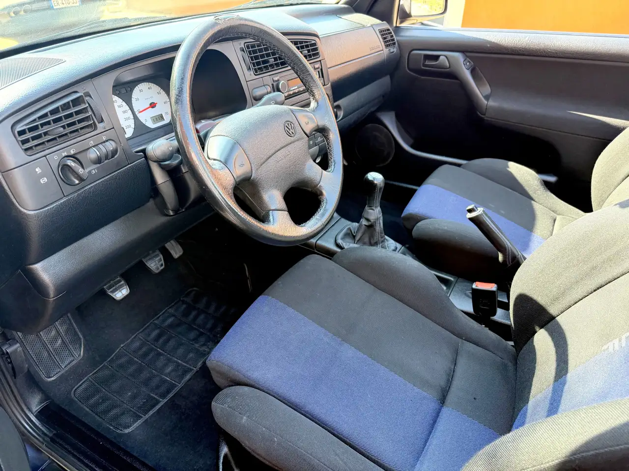 Volkswagen Golf III Cabriolet 1.8 90ch, foto 7