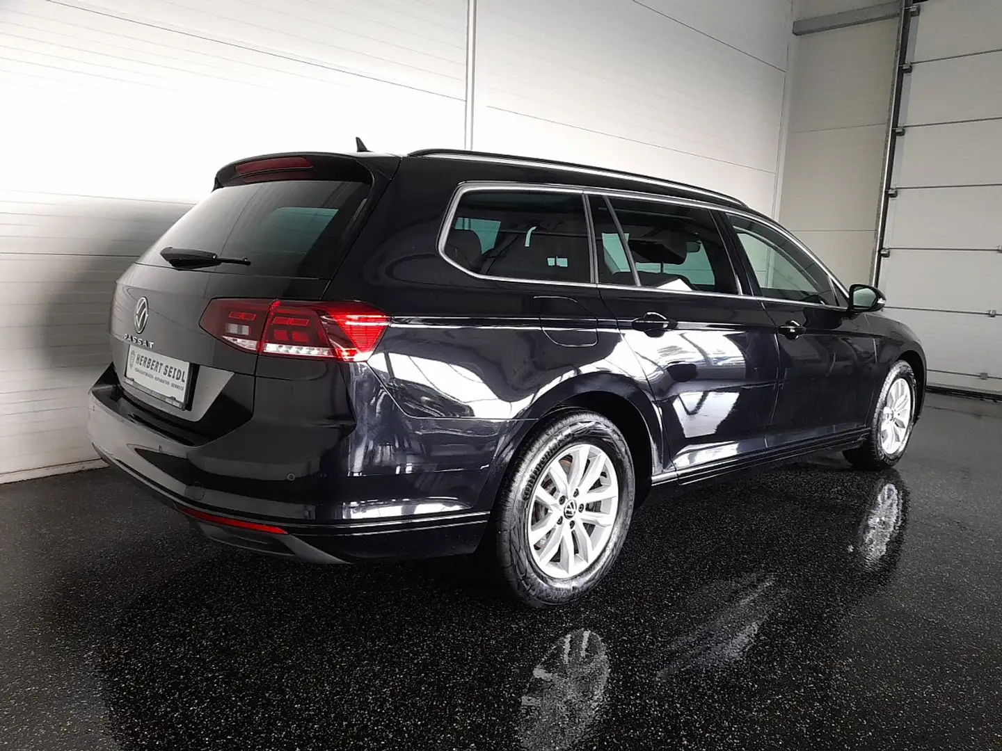 Volkswagen Passat Variant Business 2,0 TDI DSG *LED / NAVI / AHV & KAMERA... Schwarz - 2