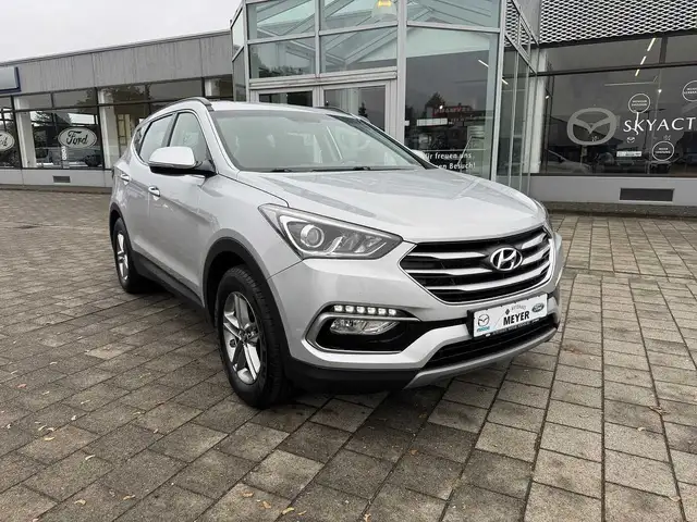 Hyundai SANTA FE 2.4 GDI 2WD Family AHK/Kamera