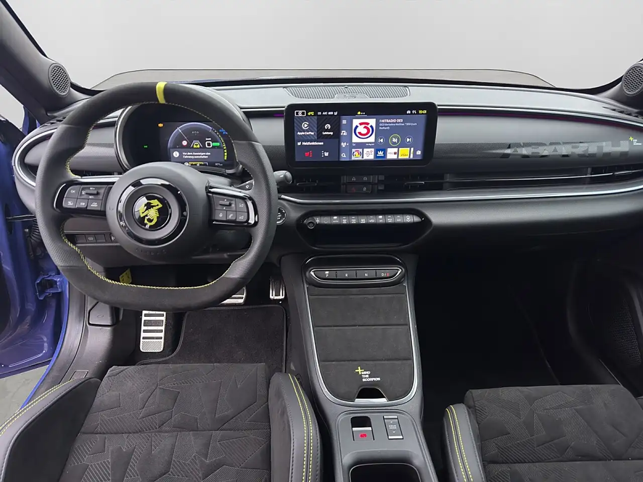 Abarth 600e 2025 — фото 10