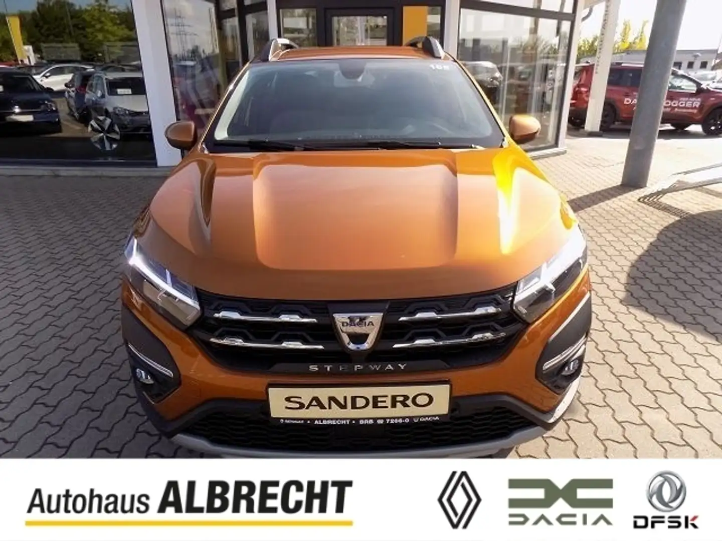 Dacia Sandero Stepway Comfort TCe 100 ECO-G Orange - 2