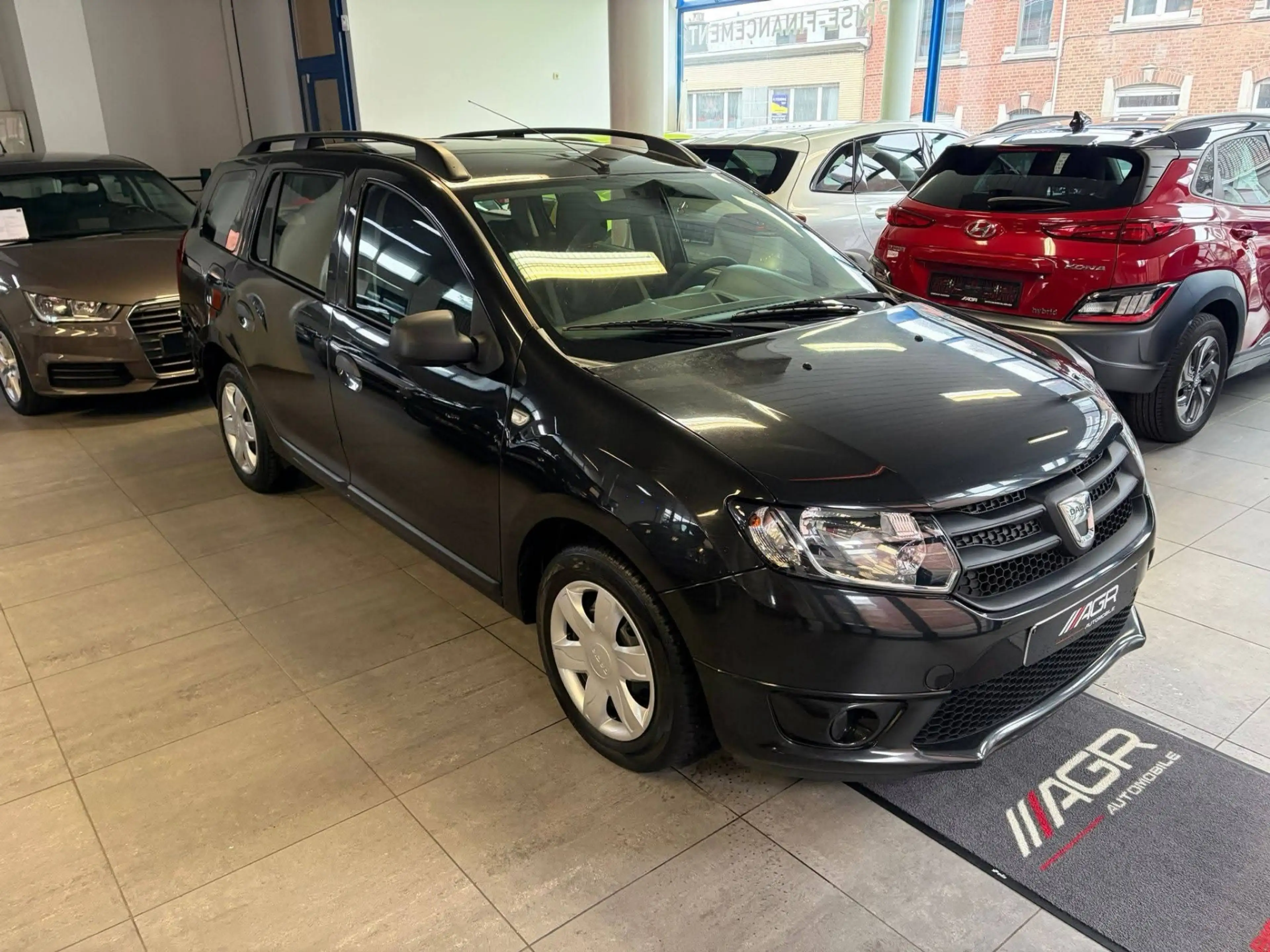Dacia Logan GARANTIE/BELLE ETAT/DISPONIBLE DIRECTEMENT