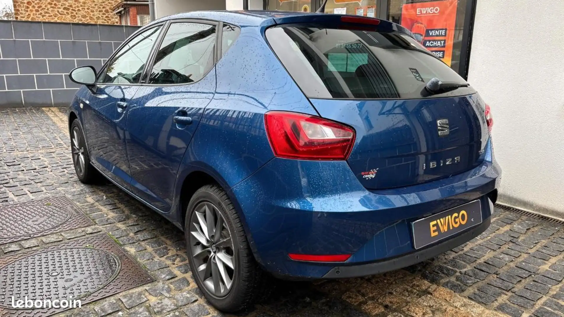 SEAT Ibiza 1.2 TSI 105 ITECH PLUS Bleu - 2