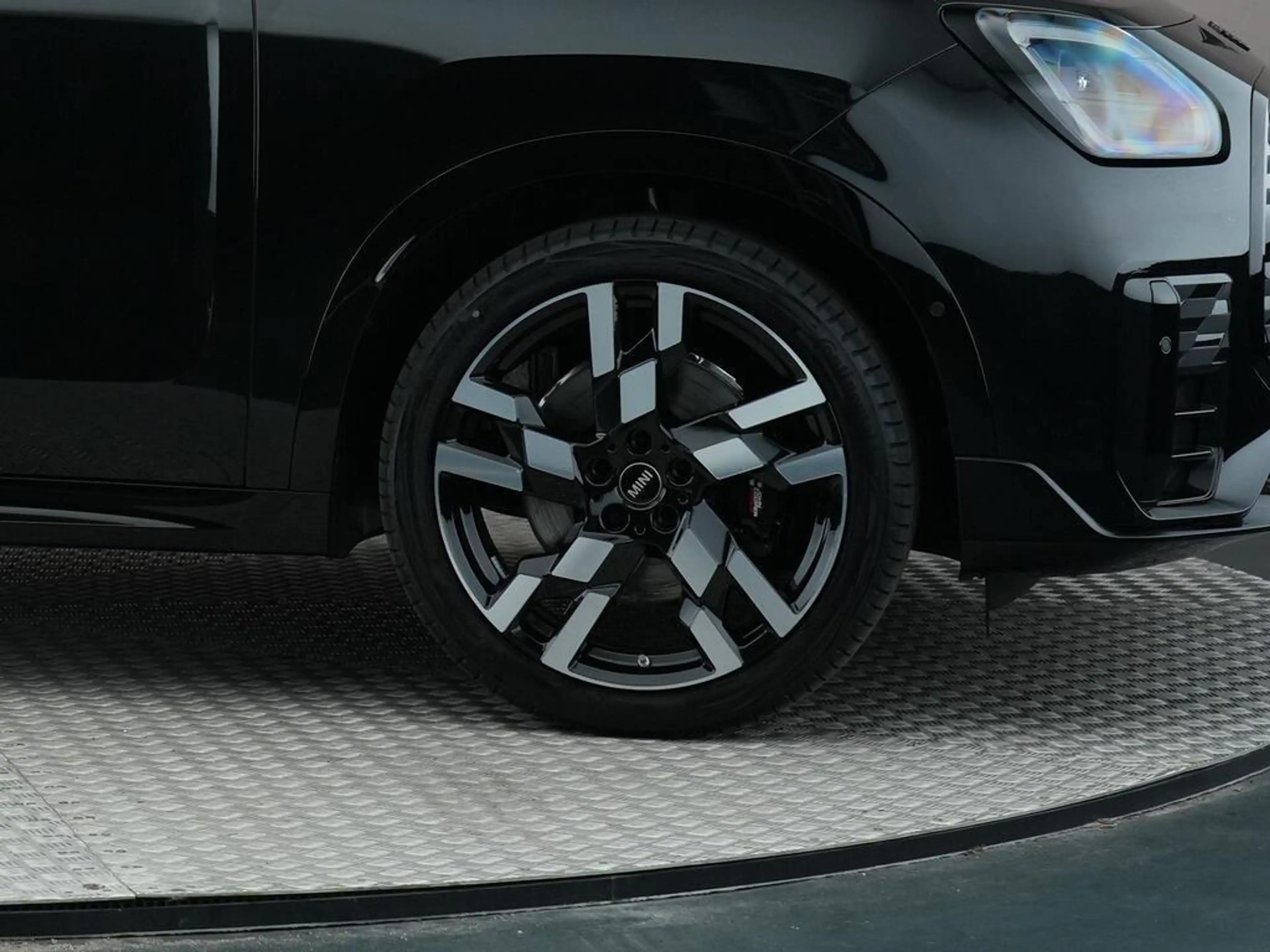 MINI John Cooper Works Countryman S ALL4 L — photo 14