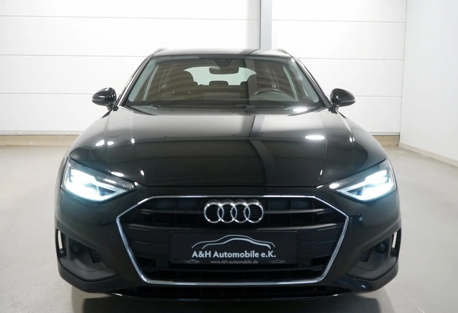 Audi A4 Avant 35 2.0TDI *ALARM*LED*KAM.*AMBIENTE*HIFI Schwarz - 2