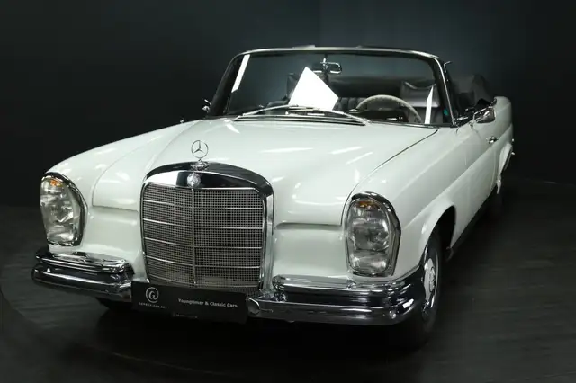Mercedes-Benz 250 SE Cabrio