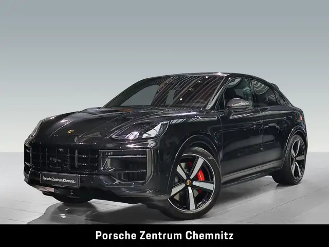 Porsche Cayenne GTS main image