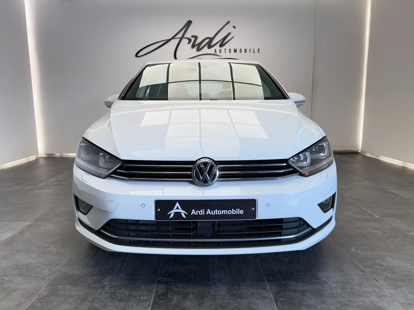 Volkswagen Golf Sportsvan 1.4 TSI*SIEGES CHAUFF*LED*GPS*1ER PROP*GARANTIE* Wit - 2