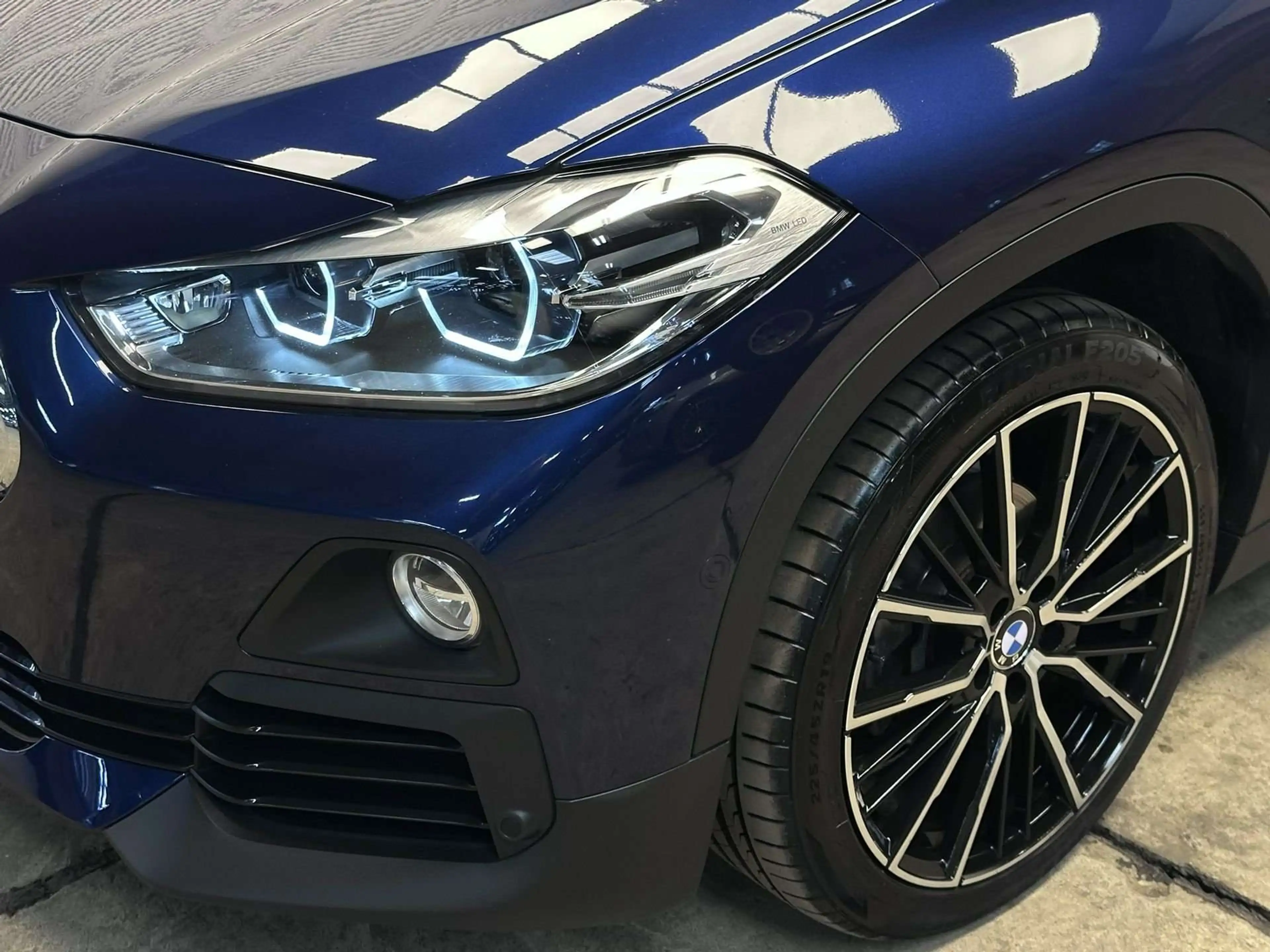 BMW X2 sDrive16d*AUT*NAVI*LEDER*PDC*LED* — photo 7