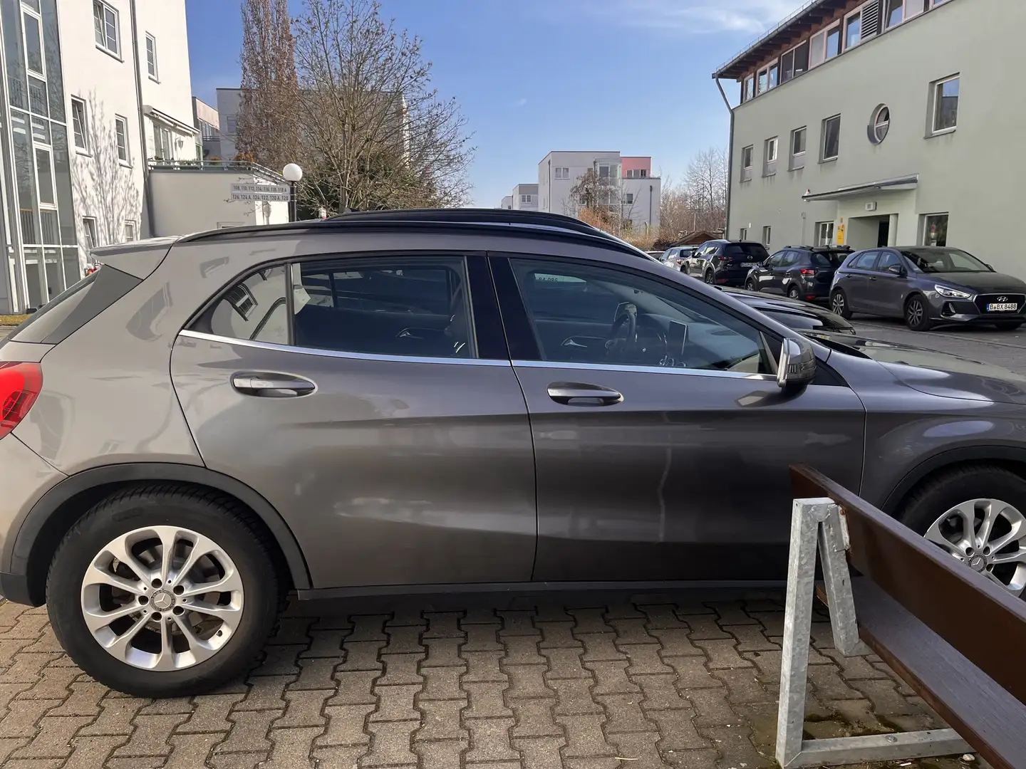 Mercedes-Benz GLA 200 (CDI) d 7G-DCT - 2