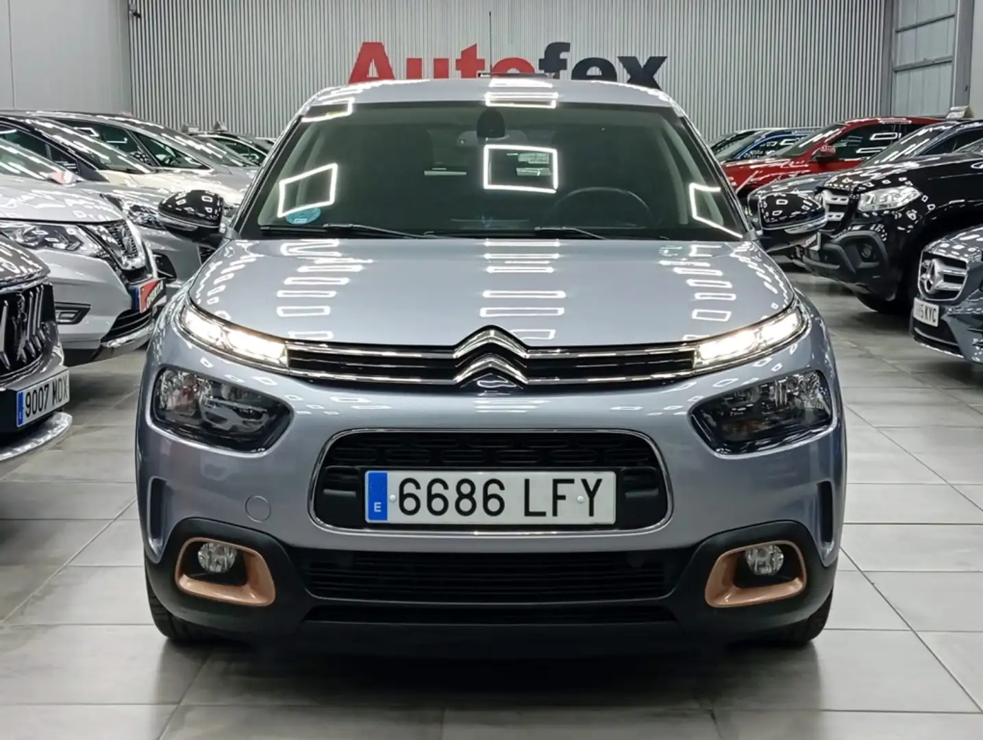 Citroen C4 Cactus 1.2 PureTech S&S Origins 110 Grau - 2