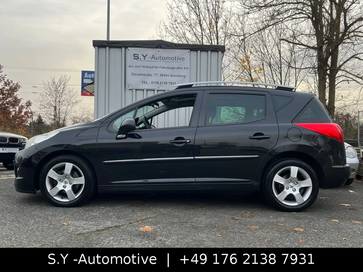 Peugeot 207 SW 1.6 HDI Premium|Klima|Pano|PDC|SHZ|EURO5 Schwarz - 2