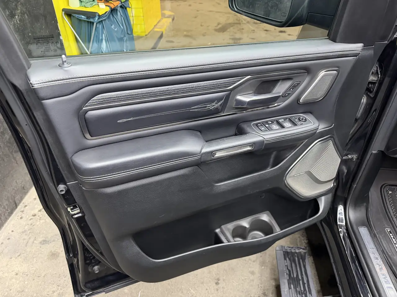 Dodge RAM 2021 — фото 13