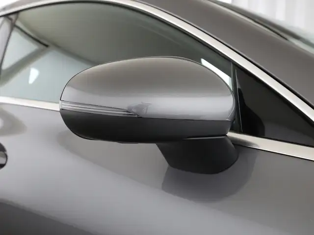 Mercedes-Benz CL view 23