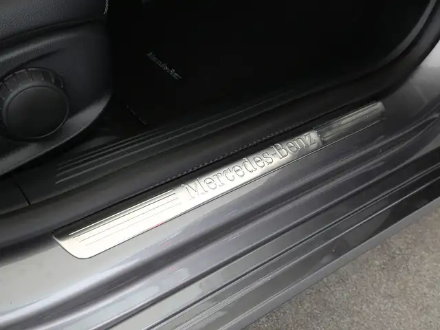 Mercedes-Benz CL view 19
