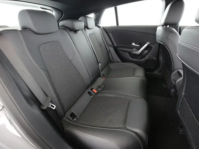 Mercedes-Benz CL view 15