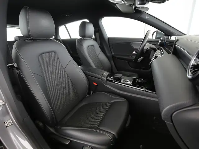 Mercedes-Benz CL view 20