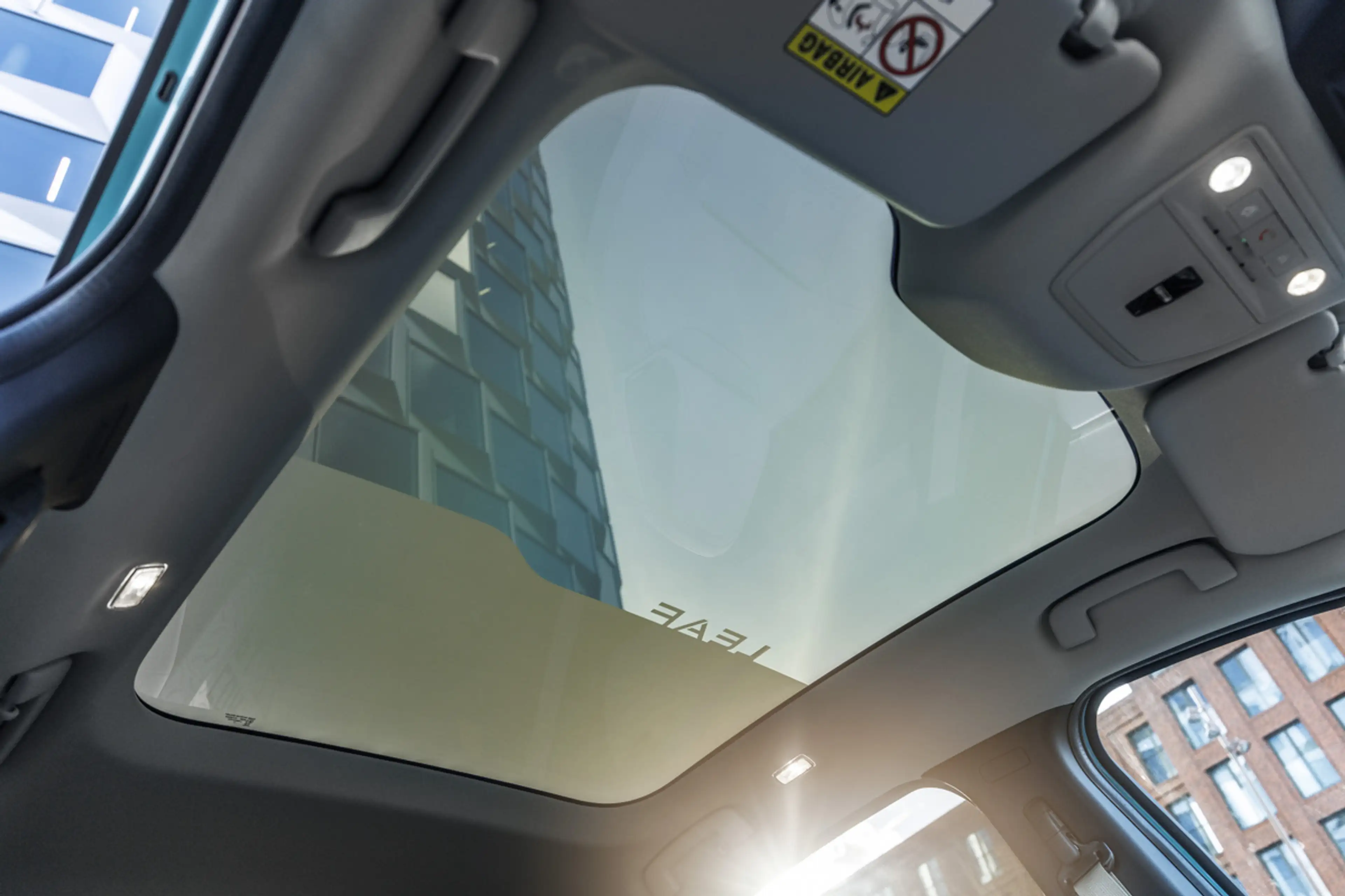 Nissan Leaf 52 kWh 177pk Advance — photo 6