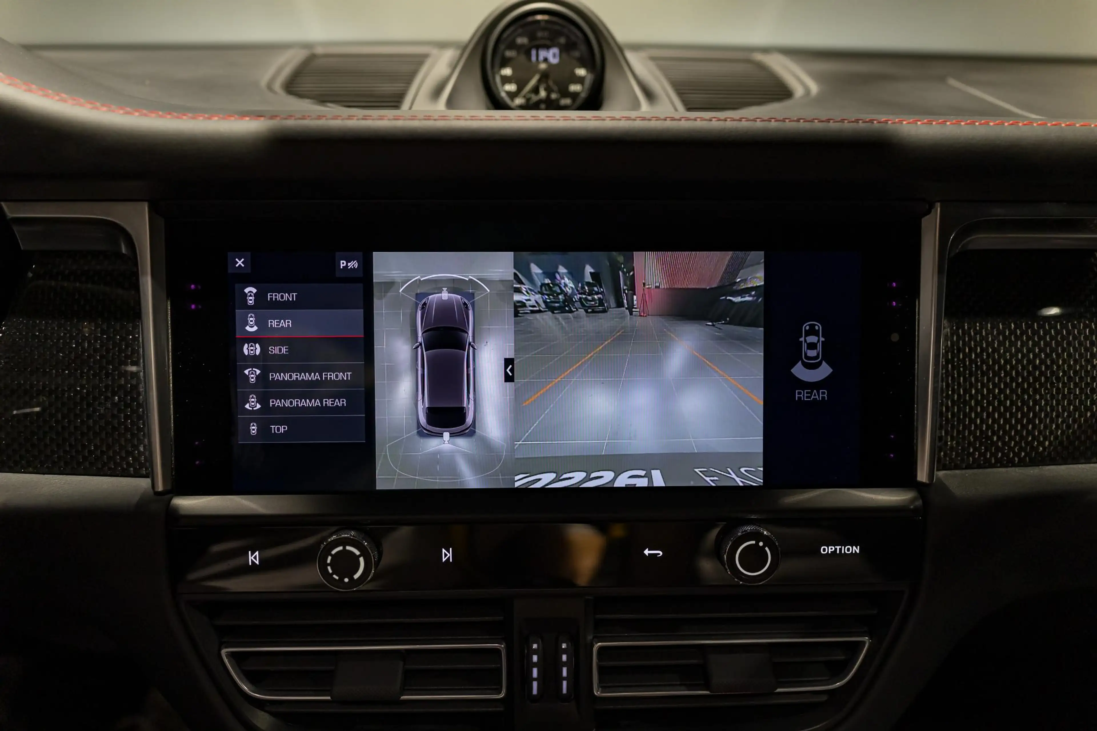 Porsche Macan GTS LICHTE VRACHT METEEN LEVERBAAR | PASM | 18 WEG — photo 14