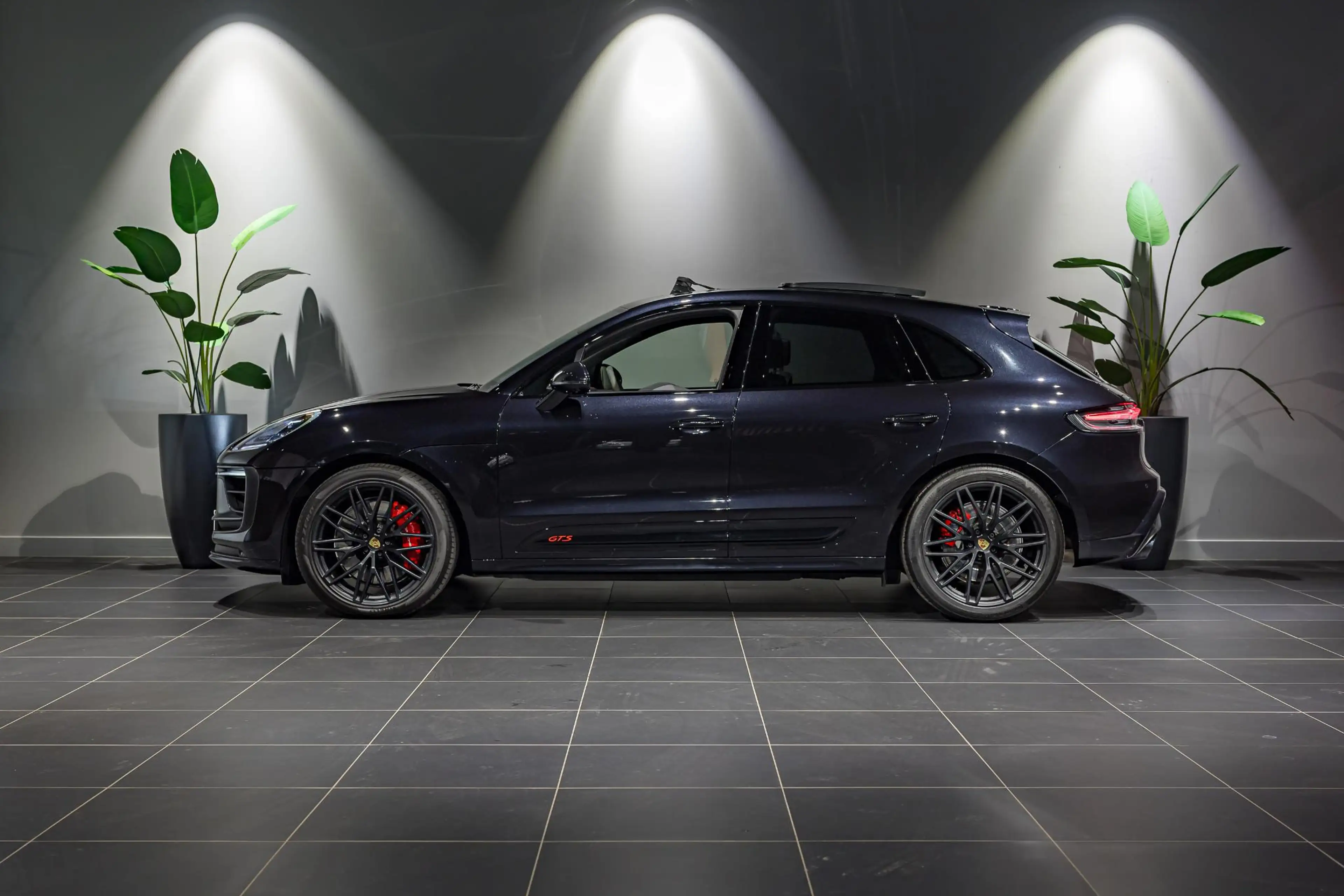 Porsche Macan GTS LICHTE VRACHT METEEN LEVERBAAR | PASM | 18 WEG — photo 4