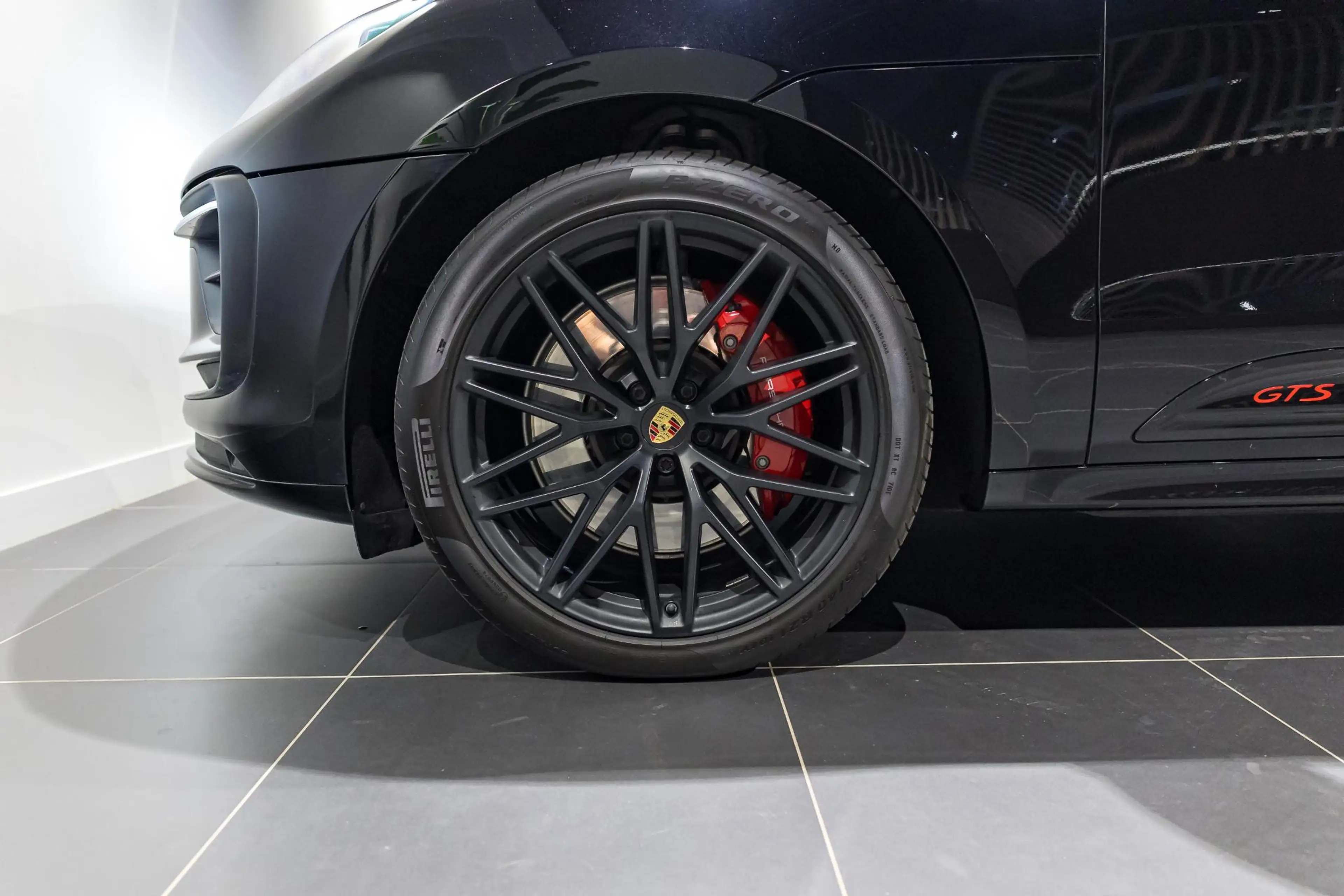 Porsche Macan GTS LICHTE VRACHT METEEN LEVERBAAR | PASM | 18 WEG — photo 6