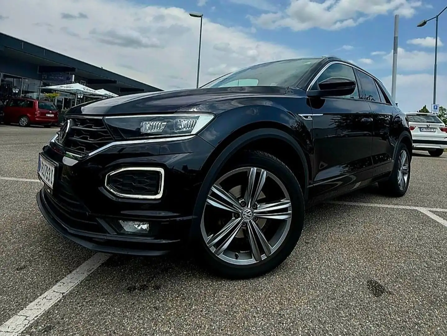 Volkswagen T-Roc T-Roc 1,5 TSI ACT Sport DSG Sport Schwarz - 1