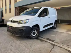 Citroen Berlingo Taille M 1.5l BlueHDi 130cv S BVM6 Dangel Camera de recul