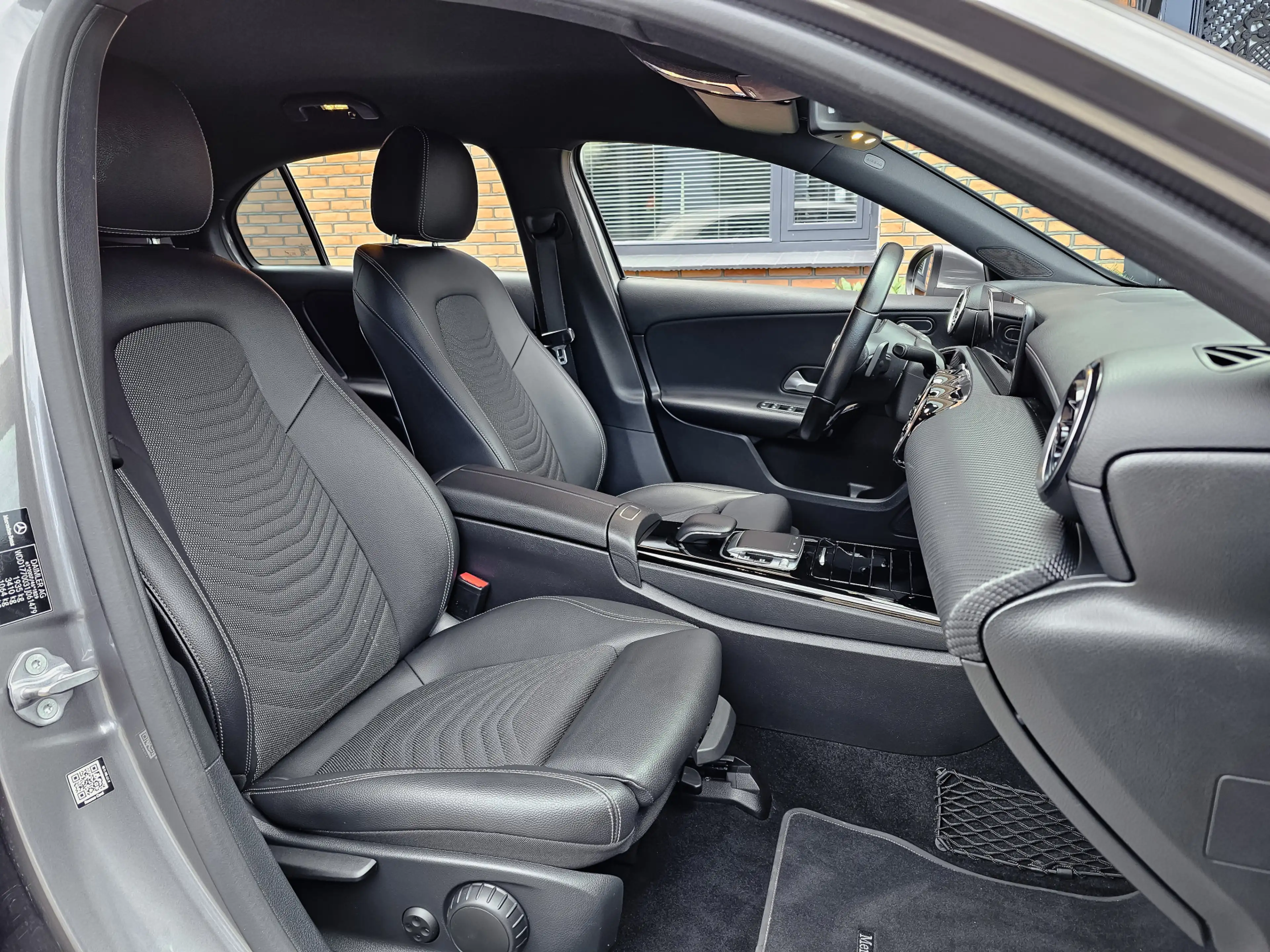 Mercedes-Benz A 180 180D ACTIE! BETAAL NU 50% 10950 DE REST IN 2JR REN — photo 10