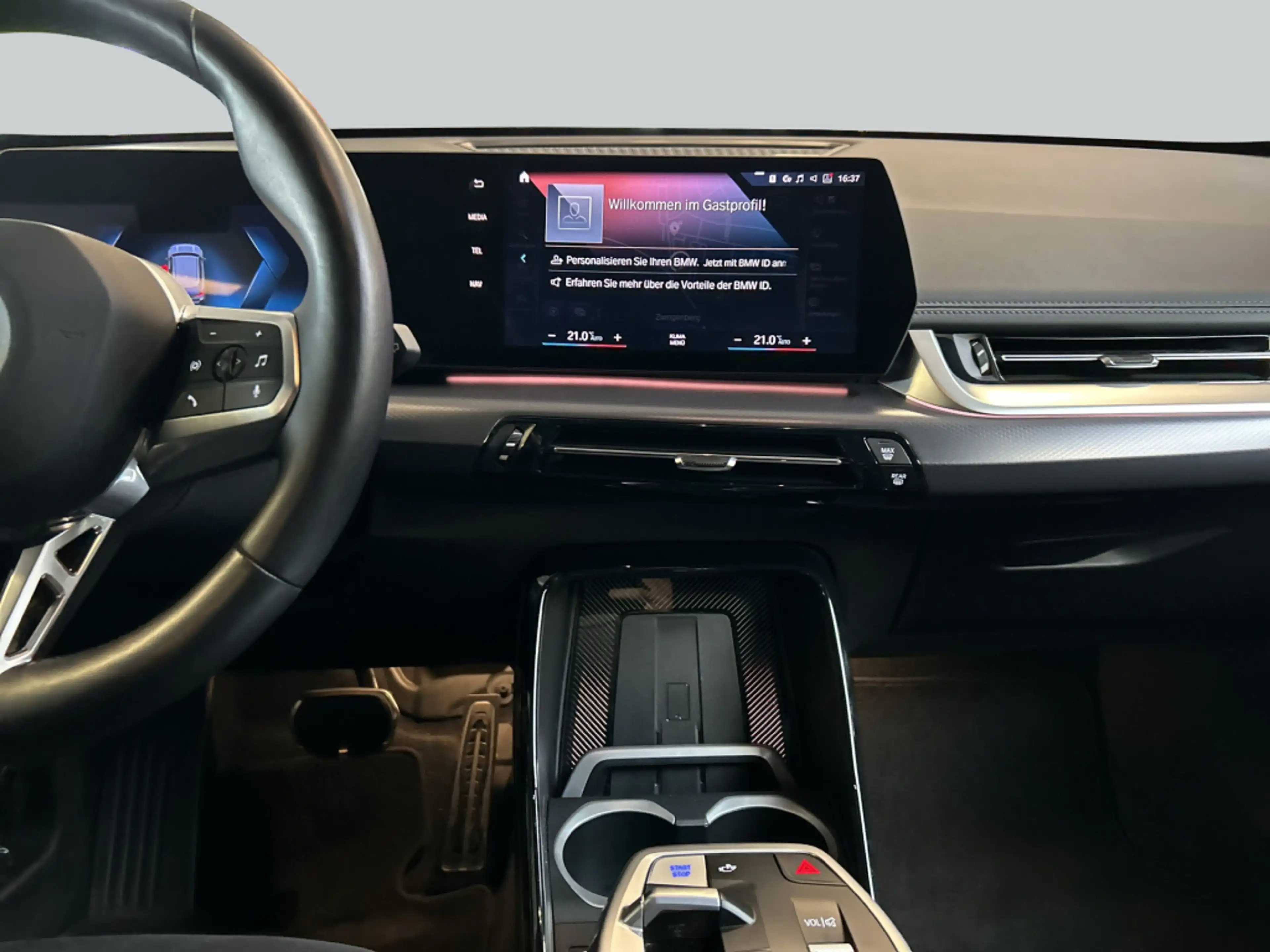 BMW iX1 xDrive30 M-Paket LED Harman Kardon SHZ — photo 15