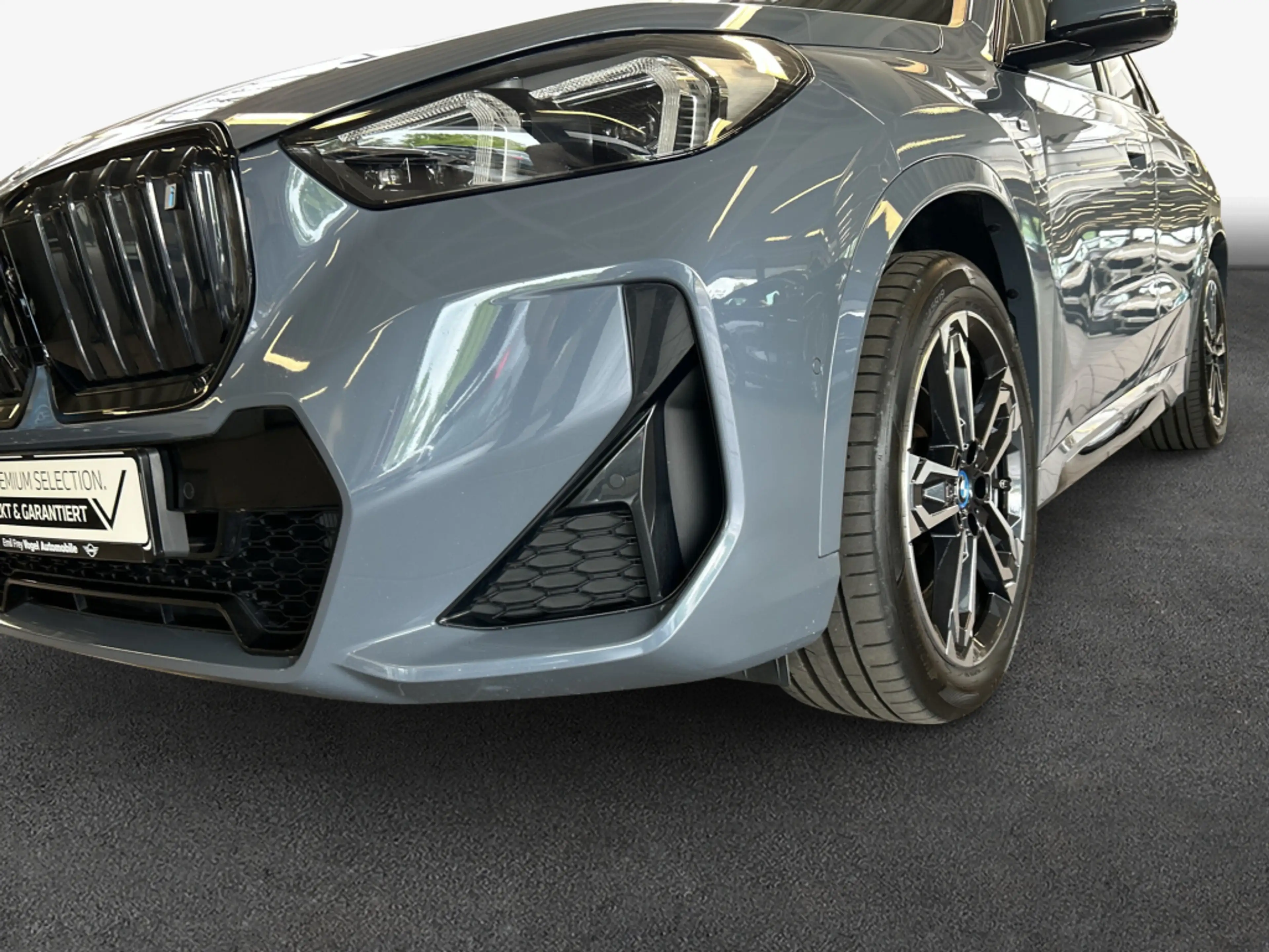 BMW iX1 xDrive30 M-Paket LED Harman Kardon SHZ — photo 7