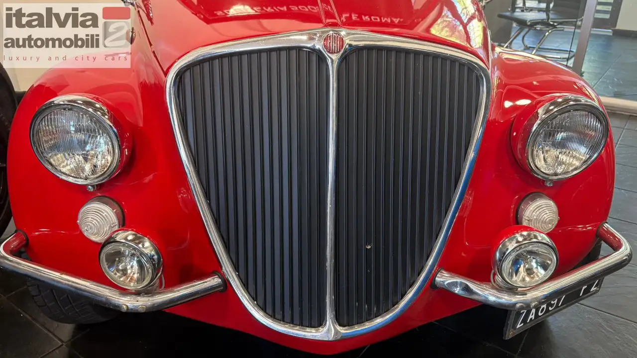 Fiat 500 VIGNALE GAMINE RESTAURATA 56.000KM SOLO 500 ESEMPLARI AL MONDO, foto 9